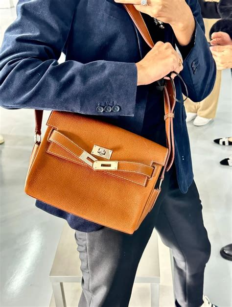 hermès messenger bag men's|hermes kelly danse bag.